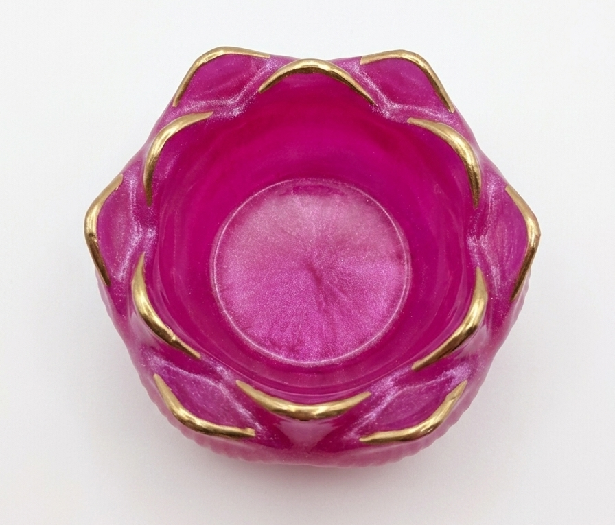 Resin Close Lotus Asan – Lakshmi, Annapurna & T-Light Holder